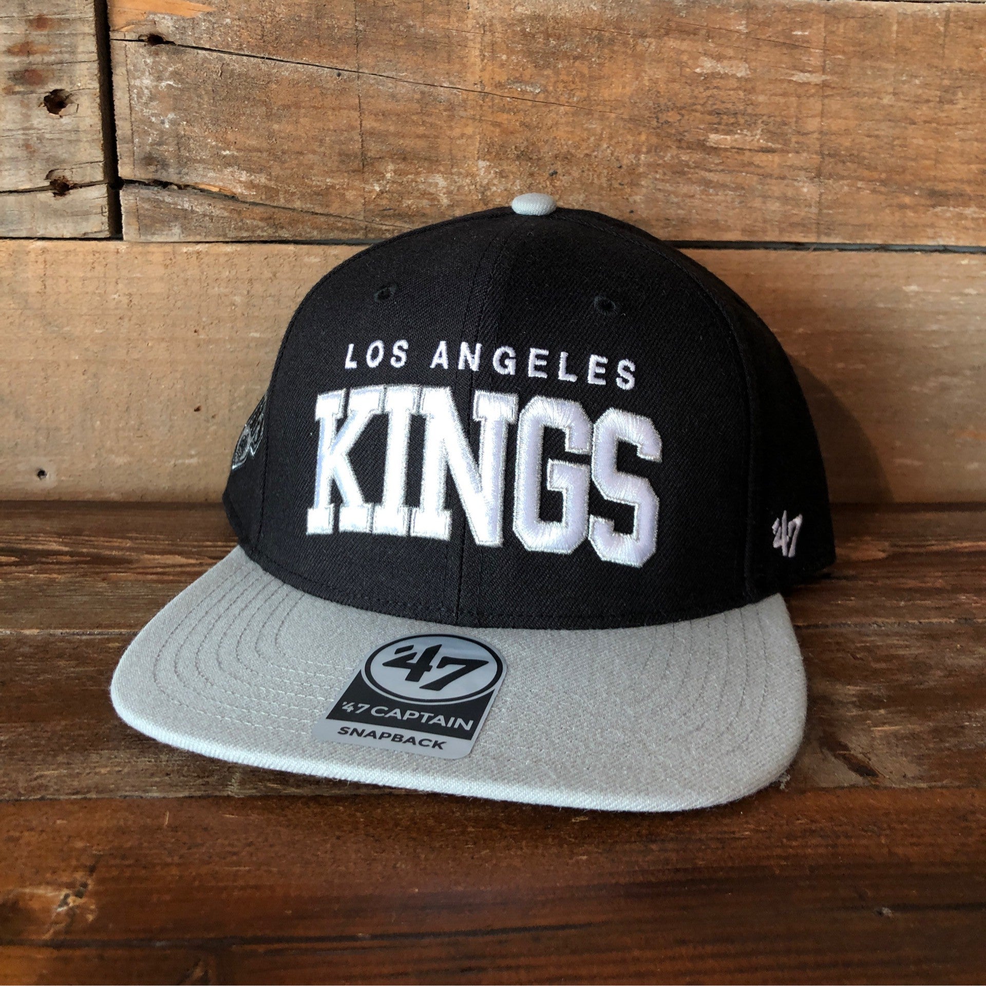 47 NHL Vintage Los Angeles Kings Sure Shot MVP Snapback Cap Black