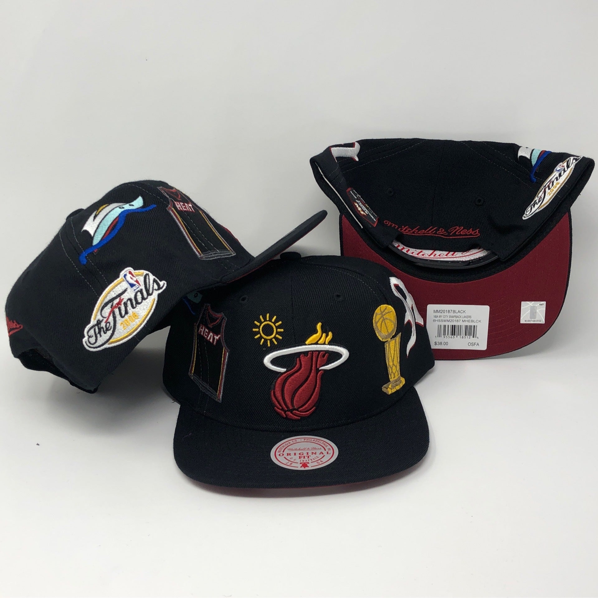 Miami Heat Mitchell & Ness NBA Core Snapback Hat